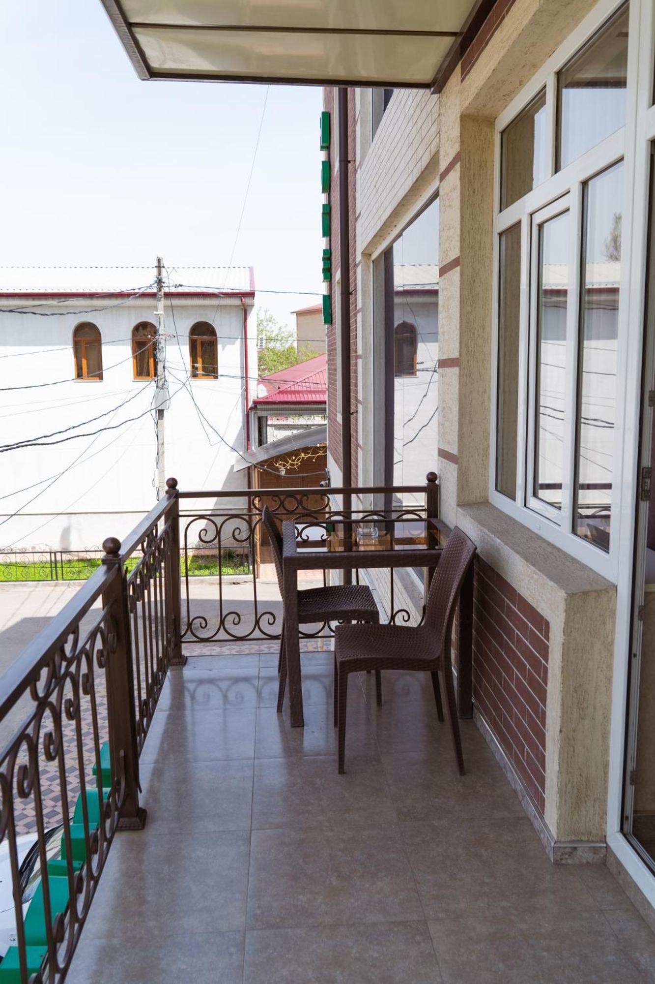 Tourist Inn Hotel Tashkent Ngoại thất bức ảnh
