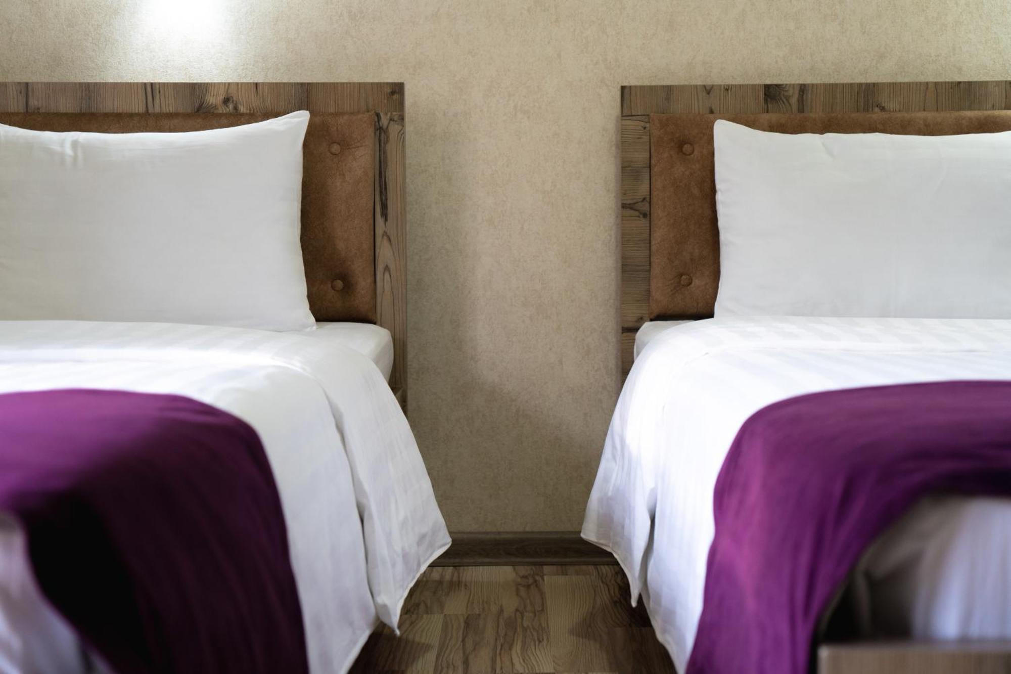 Tourist Inn Hotel Tashkent Ngoại thất bức ảnh