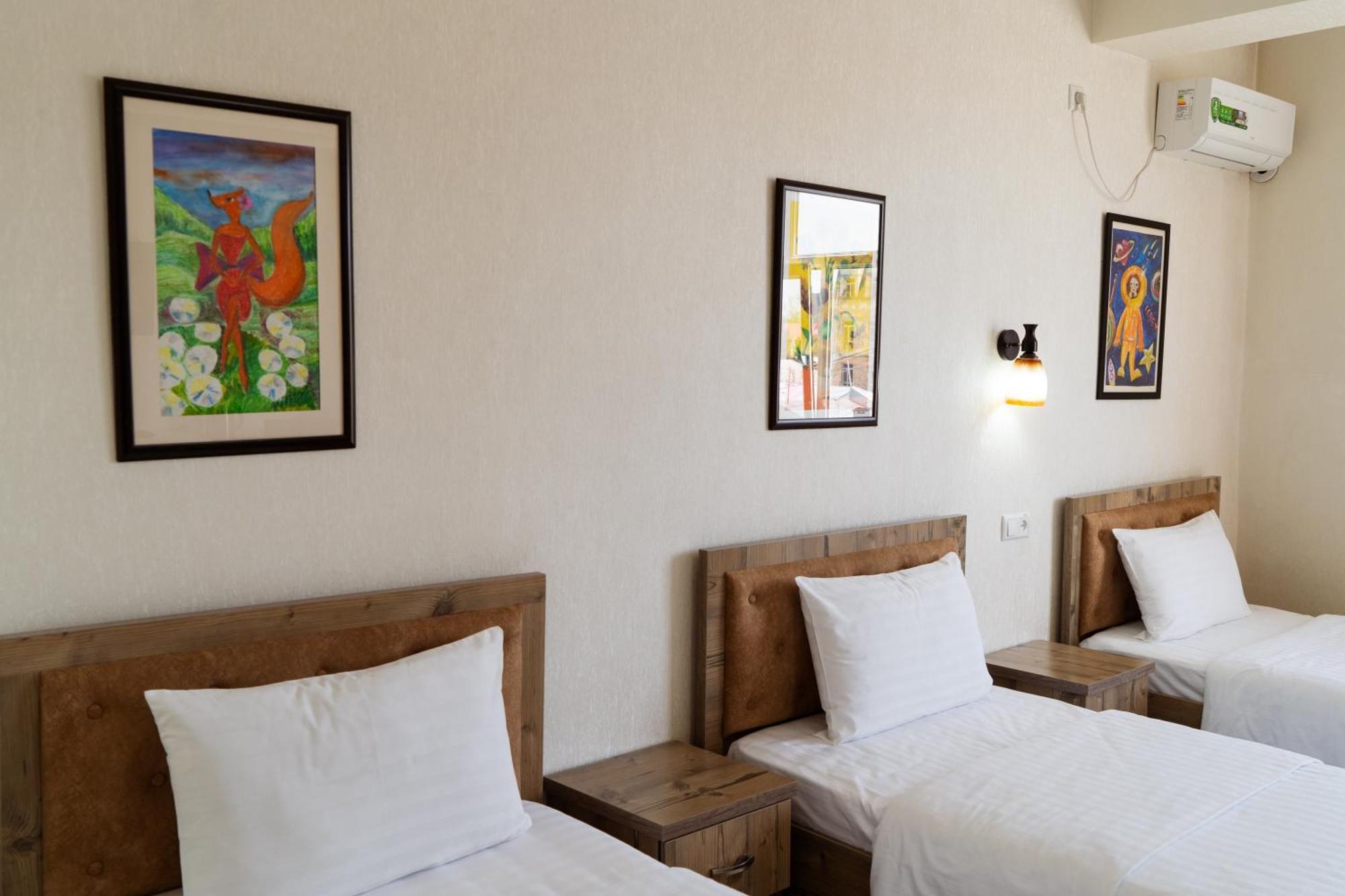 Tourist Inn Hotel Tashkent Ngoại thất bức ảnh