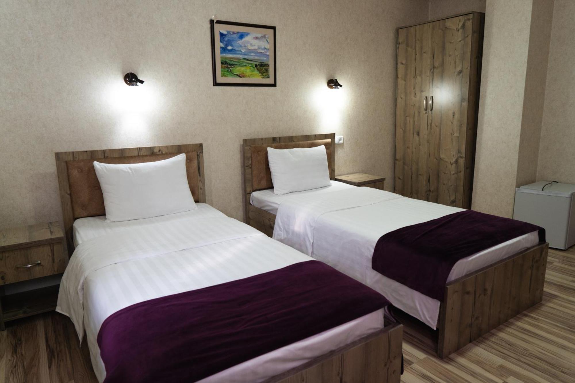 Tourist Inn Hotel Tashkent Ngoại thất bức ảnh