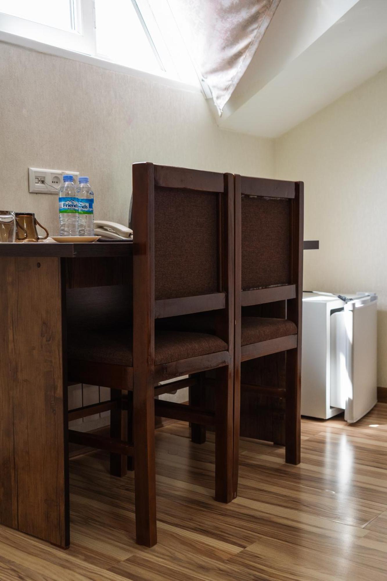 Tourist Inn Hotel Tashkent Ngoại thất bức ảnh